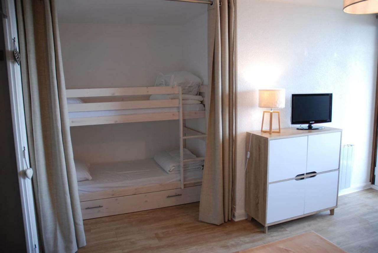 Charmant Studio Cabine Cosy A 100 M Des Pistes Chamrousse Exterior photo
